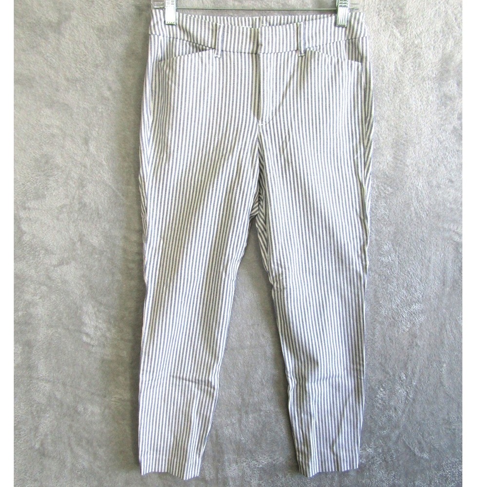 Old Navy Striped Cropped Pants Womens Size 6 Blue‎ White Casual Ankle Beachy